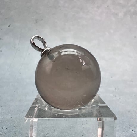 【ガウリシャンカール産】天然ヒマラヤスモーキークォーツスフィアペンダントトップ①/GauriShankar Himalayan Smoky Quartz Sphere Pendant Top