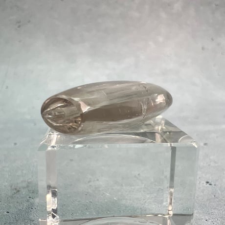 【ガウリシャンカール産】天然ヒマラヤスモーキークォーツ"手磨き加工"バレルビーズ②/Gaurishankar Himalayan Smoky Quartz Barrel Beads