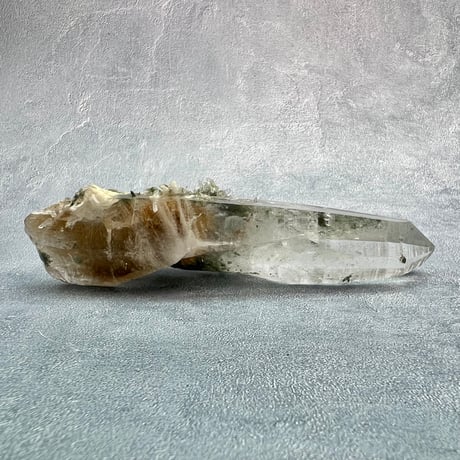 【ガネッシュヒマール産】クローライト&アクチノライトイン天然ヒマラヤ水晶/Ganesh Himal Chlorite&Actinorite in Himalayan Quartz