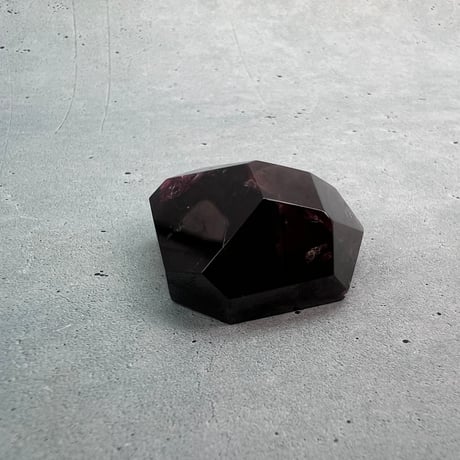 ネパール産【天然ヒマラヤ ガーネット】(フリーカット)⑤/Nepal🇳🇵Himalayan Garnet