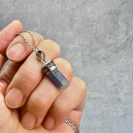 ネパール🇳🇵サンクワサバ産【天然ヒマラヤサファイア】ペンダントトップ/Nepal Sankhuwasabha Himalayan Sapphire Pendant Top