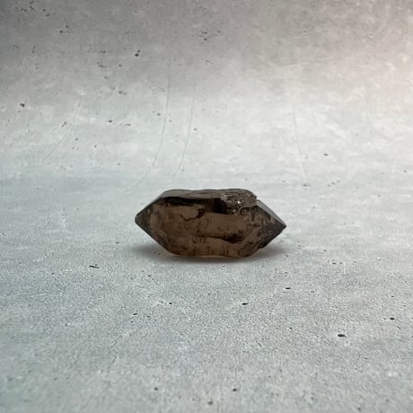 【ガウリシャンカール産】天然ヒマラヤスモーキークォーツ/GauriShankar Himalayan Smoky Quartz