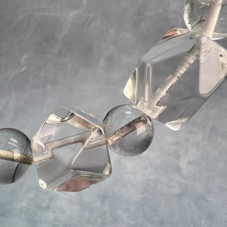【カイラス産】"手磨き"天然ヒマラヤ水晶デザインブレスレット/Kailash Himalayan Quartz Design Bracelet