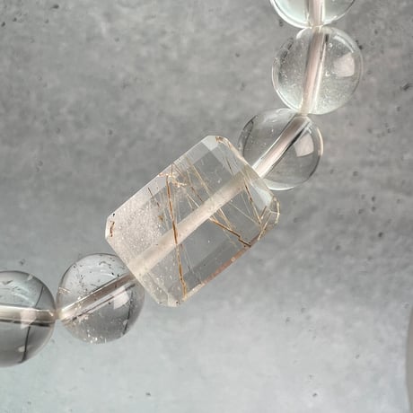 【ガネッシュヒマール産】アクチノライトイン天然ヒマラヤ水晶デザインブレスレット/Ganesh Himal Actinolite in Himalayan Quartz Design Bracelet