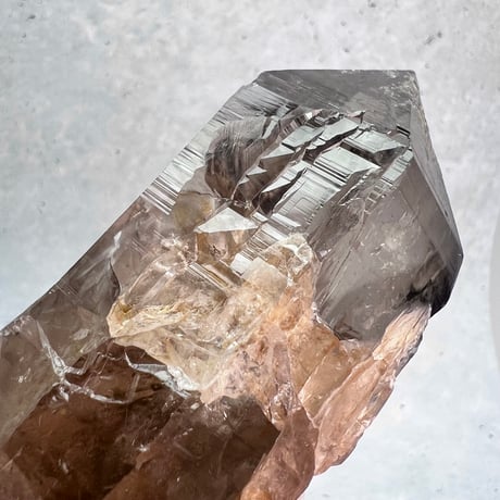 【ガウリシャンカール産】天然ヒマラヤスモーキークォーツ/GauriShankar Himalayan Smoky Quartz