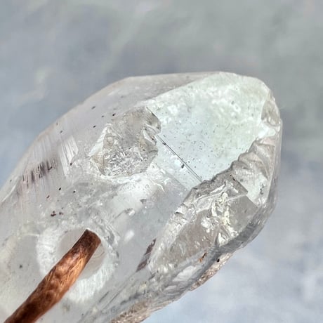 【カイラス産】天然ヒマラヤ水晶革紐付きペンダント⑥/Kailash Himalayan Quartz Pendant