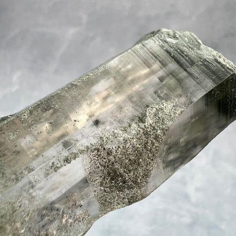 【ガネッシュヒマール産】クローライトイン天然ヒマラヤ水晶/GaneshHimal Chlorite in Himalayan Quartz