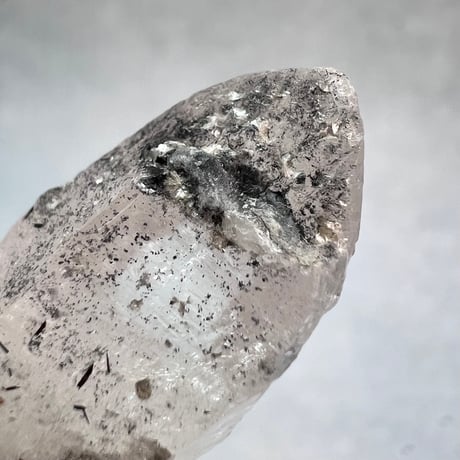 【カイラス産】天然ヒマラヤ水晶革紐付きペンダント⑦/Kailash Himalayan Quartz Pendant