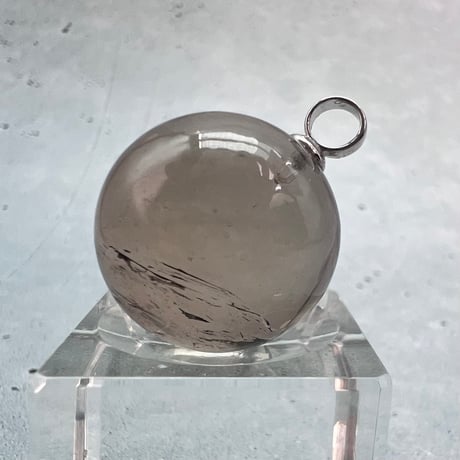 【ガウリシャンカール産】天然ヒマラヤスモーキークォーツスフィアペンダントトップ②/GauriShankar Himalayan Smoky Quartz Sphere Pendant Top