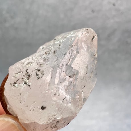 【カイラス産】天然ヒマラヤ水晶革紐付きペンダント⑧/Kailash Himalayan Quartz Pendant