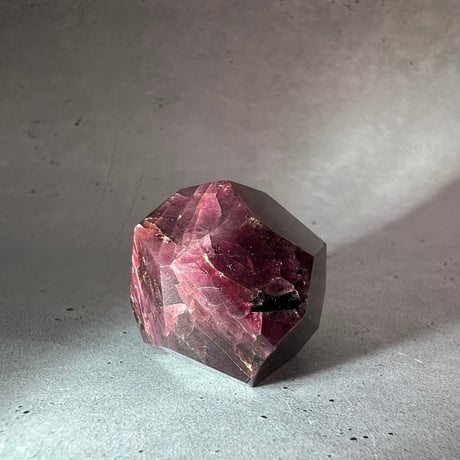 ネパール産【天然ヒマラヤ ガーネット】(フリーカット)④/Nepal🇳🇵Himalayan Garnet