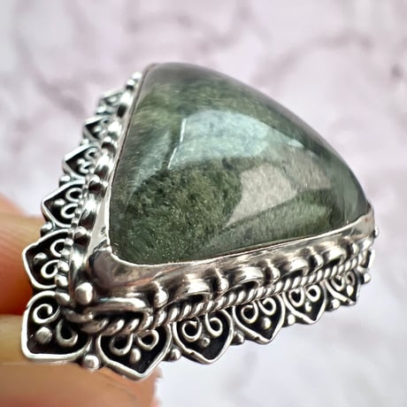 【ガネッシュヒマール産】クローライトイン天然ヒマラヤ水晶S/V925リング/Ganesh Himal Chlorite in Himalayan Quartz S/V925 Ring