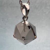 【ガウリシャンカール産】天然ヒマラヤ水晶"手磨き加工"イコサヘドロン"ペンダントトップ②/GauriShankar Himalayan Quartz "Icosahedron"Pendant Top