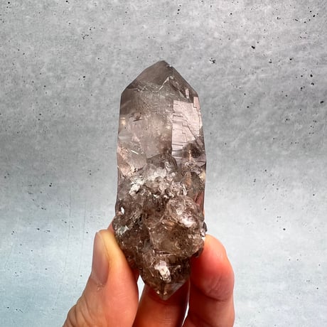 【ガウリシャンカール産】天然ヒマラヤスモーキークォーツ/GauriShankar Himalayan Smoky Quartz