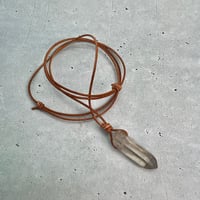 【ガウリシャンカール産】天然ヒマラヤスモーキークォーツ革紐ペンダント⑧/GauriShankar Himalayan Smoky Quartz Pendant