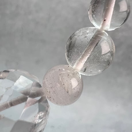 【デザインブレスレット】カイラス産×アンナプルナ産天然ヒマラヤ水晶+シルバーチャーム/Kailash×Annapurna Himalayan Quartz×Silver charm