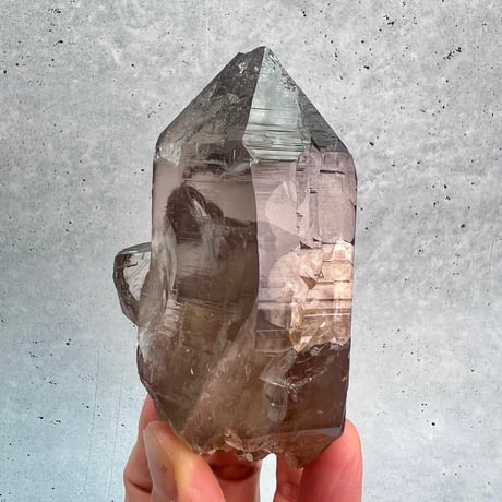 【ガウリシャンカール産】天然ヒマラヤスモーキークォーツ/GauriShankar Himalayan Smoky Quartz