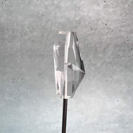 【ガネッシュヒマール産】天然ヒマラヤ水晶"手磨き加工"多面カットビーズ①/Ganesh Himal  Himalayan Quartz Multi Cut Beads