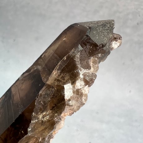 【ガウリシャンカール産】天然ヒマラヤスモーキークォーツ/GauriShankar Himalayan Smoky Quartz