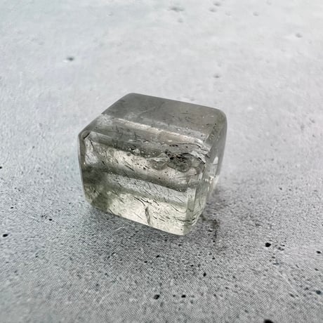 【ガネッシュヒマール産】天然ヒマラヤ水晶"手磨き加工"スクエアビーズ⑭/Ganesh Himal  Himalayan Quartz Square Beads