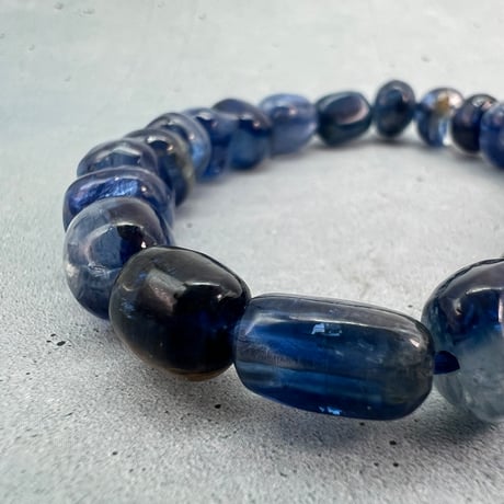 【ネパール産🇳🇵カイヤナイト】ブレスレット/Nepal Kyanite Design Bracelet