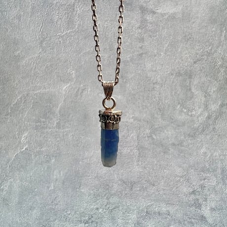 ネパール🇳🇵サンクワサバ産【天然ヒマラヤサファイア】ペンダントトップ/Nepal Sankhuwasabha Himalayan Sapphire Pendant Top