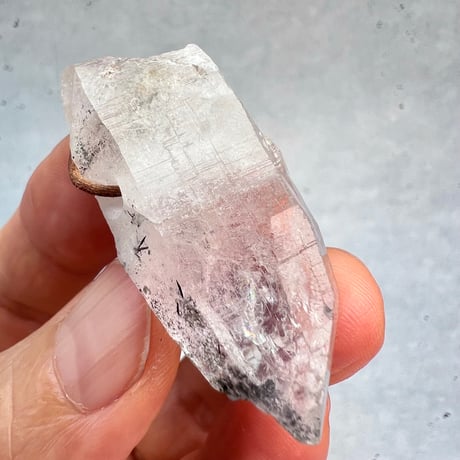 【カイラス産】天然ヒマラヤ水晶革紐付きペンダント⑦/Kailash Himalayan Quartz Pendant