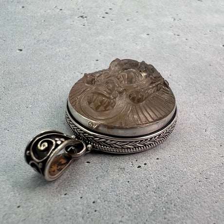 【ガウリシャンカール産】天然ヒマラヤスモーキークォーツ"グリーンターラ様"ペンダントトップ①/Gaurishankar Himalayan Smoky Quartz "Green Tara"