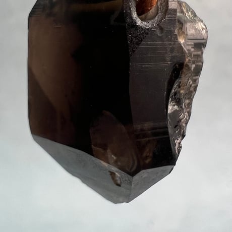 【ガウリシャンカール産】天然ヒマラヤスモーキークォーツ革紐ペンダント④/GauriShankar Himalayan Smoky Quartz Pendant