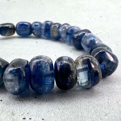 【ネパール産🇳🇵カイヤナイト】ブレスレット/Nepal Kyanite Design Bracelet
