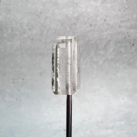 【ガネッシュヒマール産】天然ヒマラヤ水晶"手磨き加工"スクエアビーズ⑫/Ganesh Himal  Himalayan Quartz Square Beads