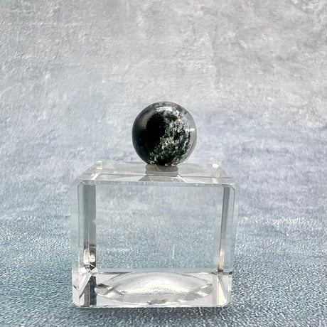 【ガネッシュヒマール産】クローライト&アクチノライトイン天然ヒマラヤ水晶ビーズ②/Ganesh Himal Chlorite&Actinorite in Himalayan Quartz beads