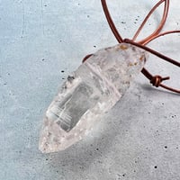 【ガネッシュヒマール産】天然ヒマラヤ水晶革紐付きペンダント③/GaneshHimal Limonite in Natural Pendant