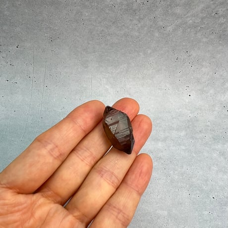 【ガウリシャンカール産】天然ヒマラヤスモーキークォーツ/GauriShankar Himalayan Smoky Quartz