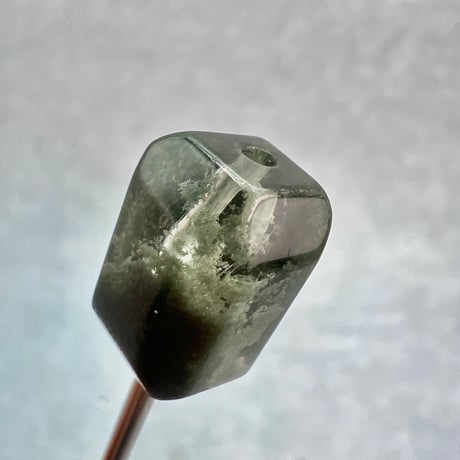 【ガネッシュヒマール産】天然ヒマラヤ水晶"手磨き加工"スクエアビーズ⑮/Ganesh Himal  Himalayan Quartz Square Beads