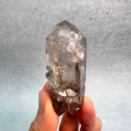 【ガウリシャンカール産】天然ヒマラヤスモーキークォーツ/GauriShankar Himalayan Smoky Quartz
