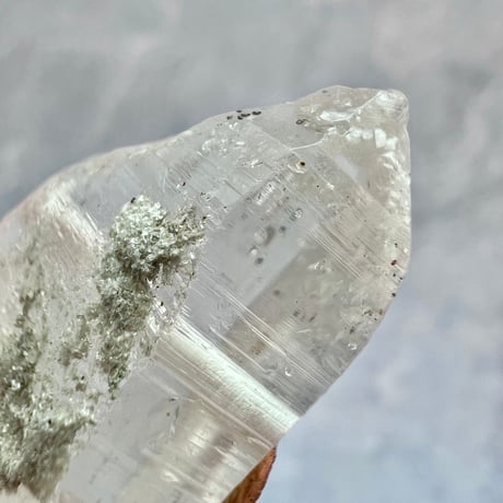 【カイラス産】天然ヒマラヤ水晶革紐付きペンダント⑥/Kailash Himalayan Quartz Pendant