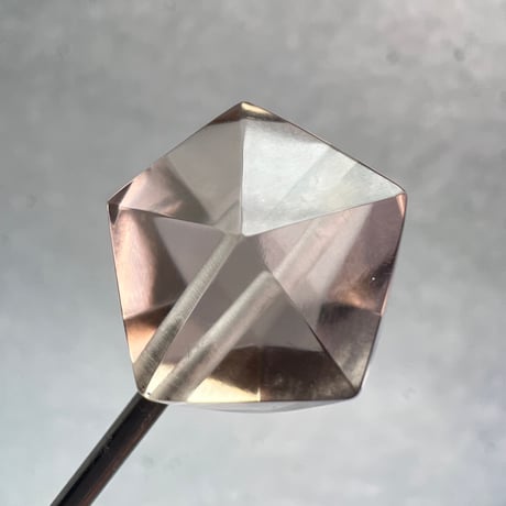 【ガウリシャンカール産】天然ヒマラヤ水晶"手磨き加工"イコサヘドロン"ビーズ/GauriShankar Himalayan Quartz "Icosahedron"Beads