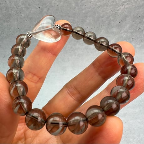 【ガウリシャンカール産】天然ヒマラヤスモーキークォーツ"ハート"デザインブレスレット/GauriShankar Himalayan Smoky Quartz "Heart"