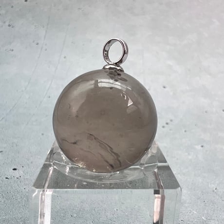 【ガウリシャンカール産】天然ヒマラヤスモーキークォーツスフィアペンダントトップ②/GauriShankar Himalayan Smoky Quartz Sphere Pendant Top