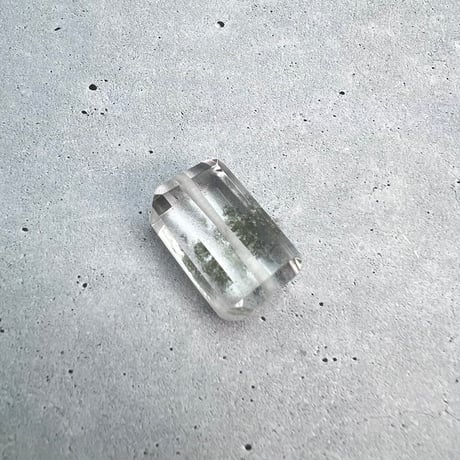 【ガネッシュヒマール産】天然ヒマラヤ水晶"手磨き加工"スクエアビーズ⑪/Ganesh Himal  Himalayan Quartz Square Beads
