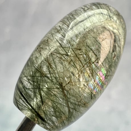 【ガネッシュヒマール産】アクチノライトイン天然ヒマラヤ水晶 樽型ビーズ⑥/Ganesh Himal Actinolite in Himalayan Quartz barrel beads