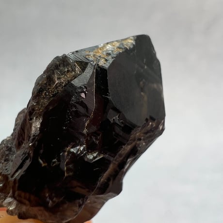 【ガウリシャンカール産】天然ヒマラヤスモーキークォーツ革紐ペンダント④/GauriShankar Himalayan Smoky Quartz Pendant