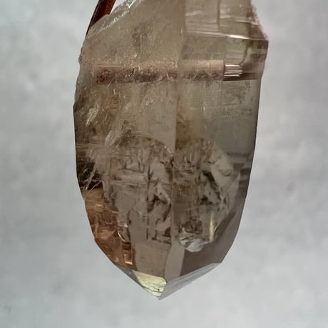 【ガウリシャンカール産】天然ヒマラヤスモーキークォーツ革紐ペンダント③/GauriShankar Himalayan Smoky Quartz Pendant