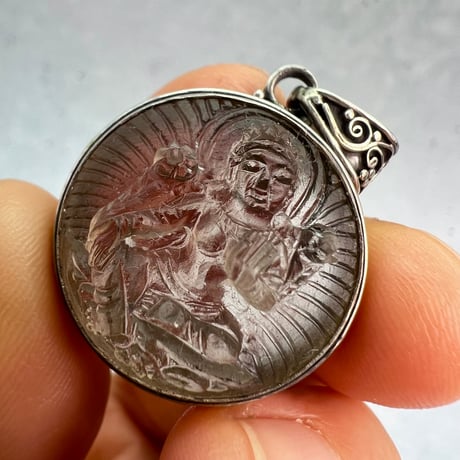 【ガウリシャンカール産】天然ヒマラヤスモーキークォーツ"グリーンターラ様"ペンダントトップ②/Gaurishankar Himalayan Smoky Quartz "Green Tara"