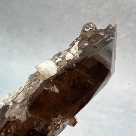 【ガウリシャンカール産】天然ヒマラヤスモーキークォーツ/GauriShankar Himalayan Smoky Quartz