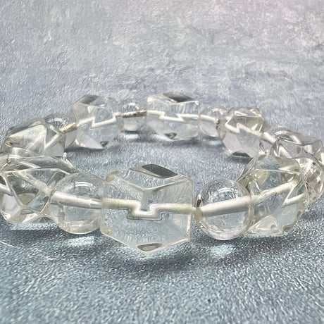 【カイラス産】"手磨き"天然ヒマラヤ水晶デザインブレスレット/Kailash Himalayan Quartz Design Bracelet