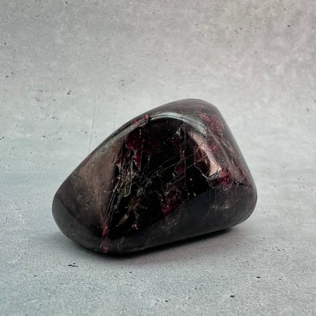 ネパール産【天然ヒマラヤ ガーネット】(フリーフォーム)①/Nepal🇳🇵Himalayan Garnet
