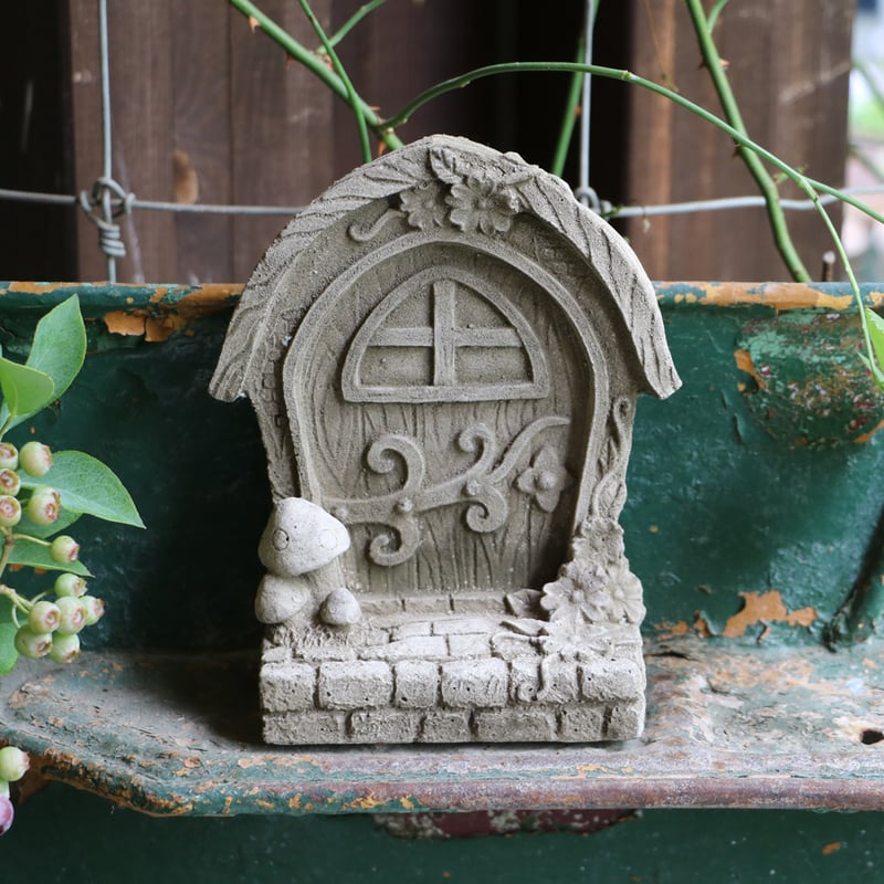 ワンダーデコール】 PQD38 FAIRY DOOR J（窓が付いている扉
