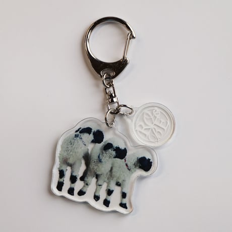 「ローザンベリー多和田」 Valais Blacknose Sheep アクリルキーホルダー